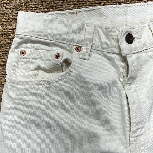 Vintage Levi 550 Jeans - Picture 4 of 15